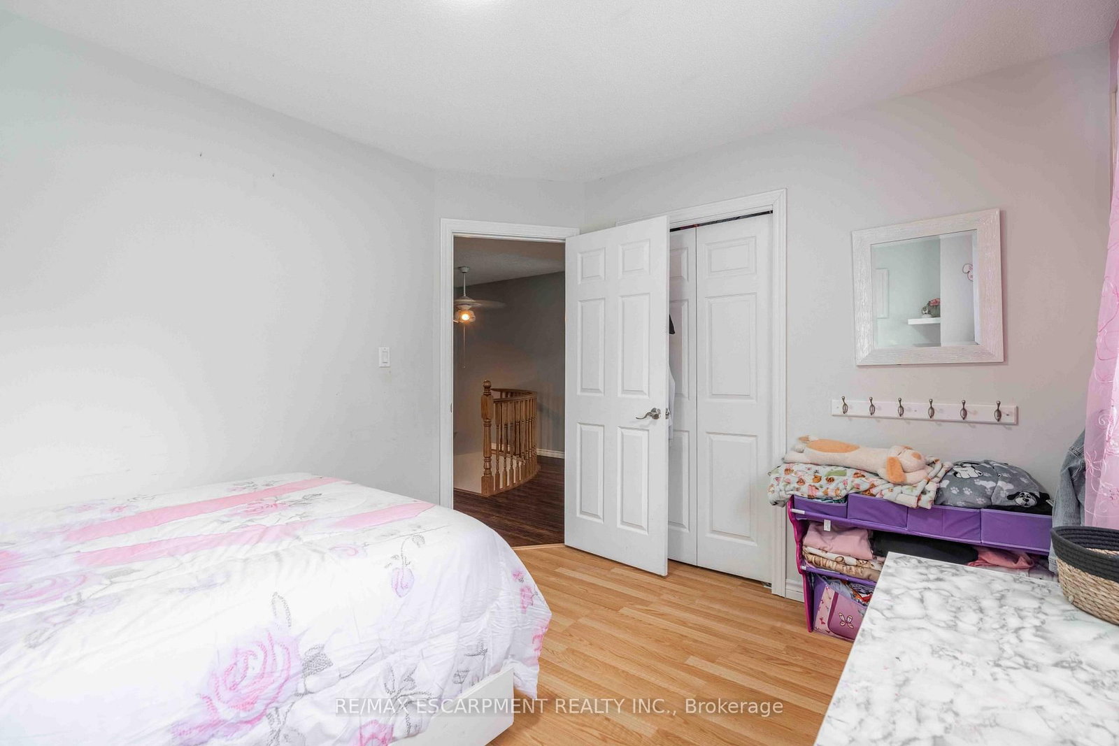54 SELKIRK Street • Haldimand, ON photo 23
