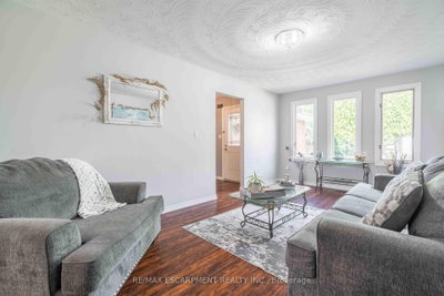 54 SELKIRK Street • Haldimand, ON photo 6