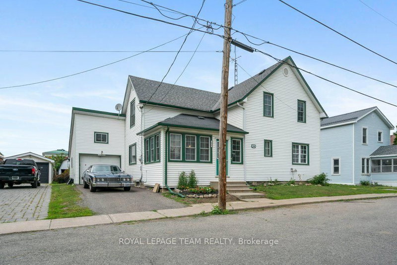 506 Victoria Street, North Dundas