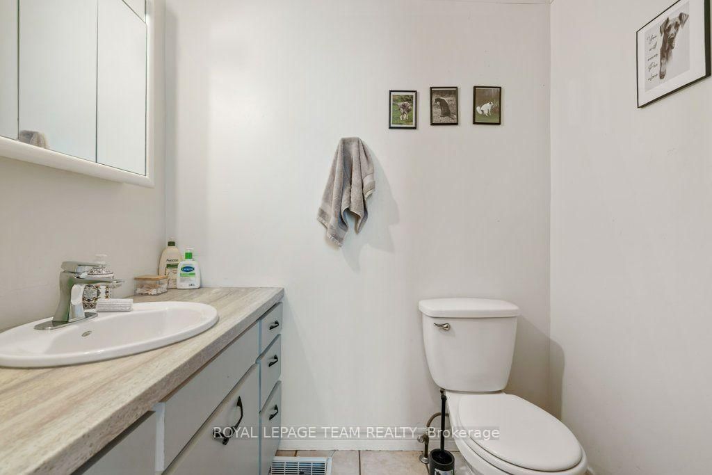 506 Victoria Street • North Dundas, ON photo 15