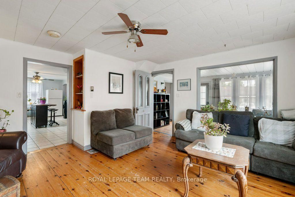 506 Victoria Street • North Dundas, ON photo 6