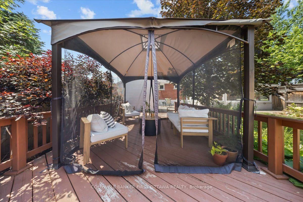 881 BLAIR Road • Ottawa, ON photo 30