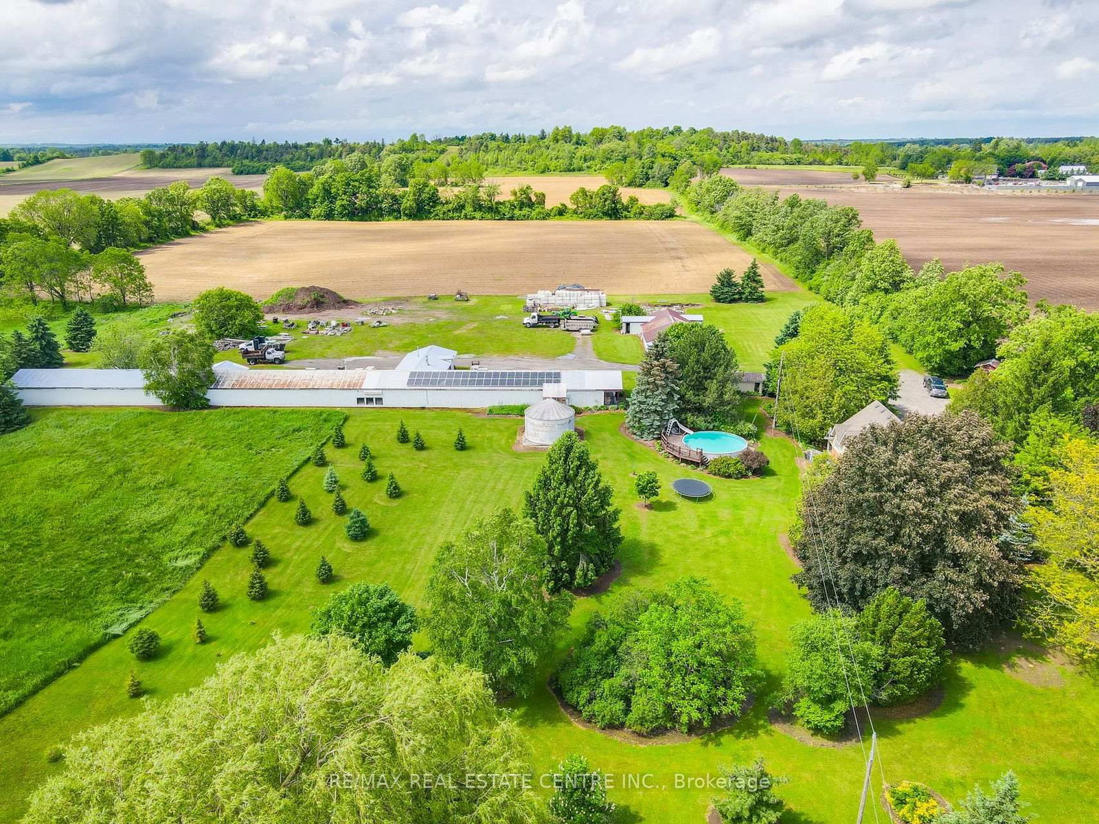 875 Safari Road • Hamilton, ON photo 18