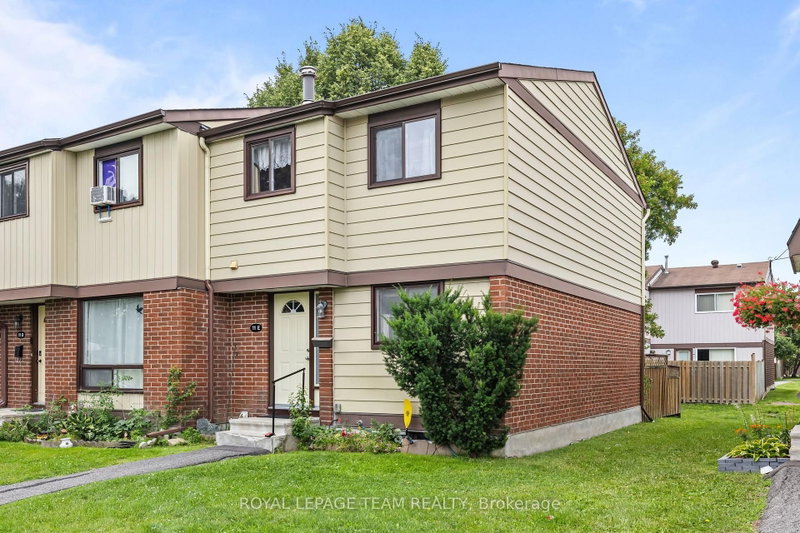 11E FOXHILL Way