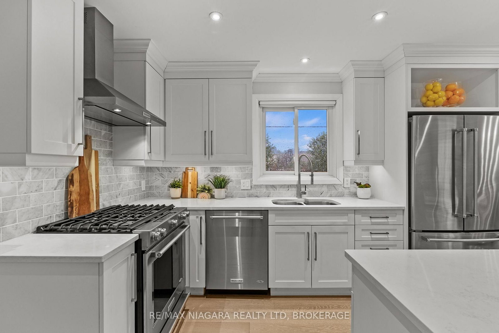 7583 MONASTERY Drive • Niagara Falls, ON photo 14