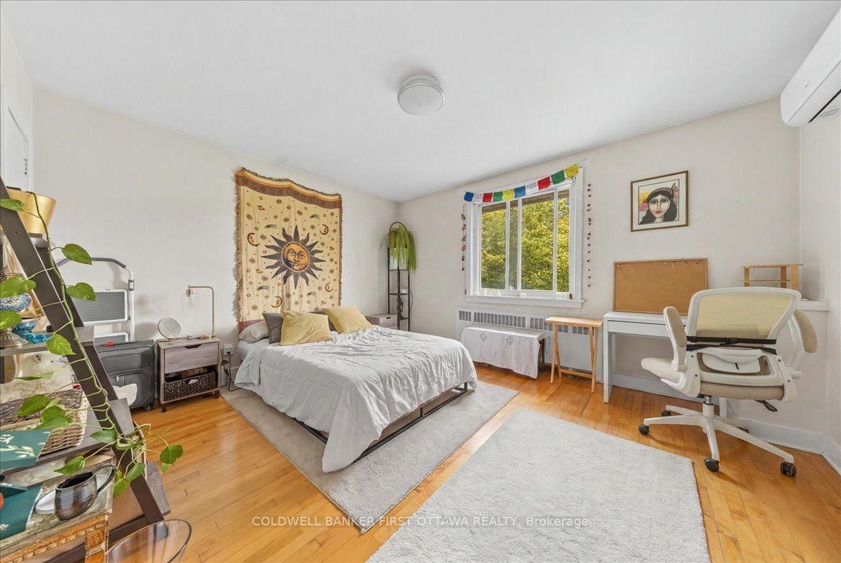 20 PRIMROSE Avenue • Ottawa, ON photo 11