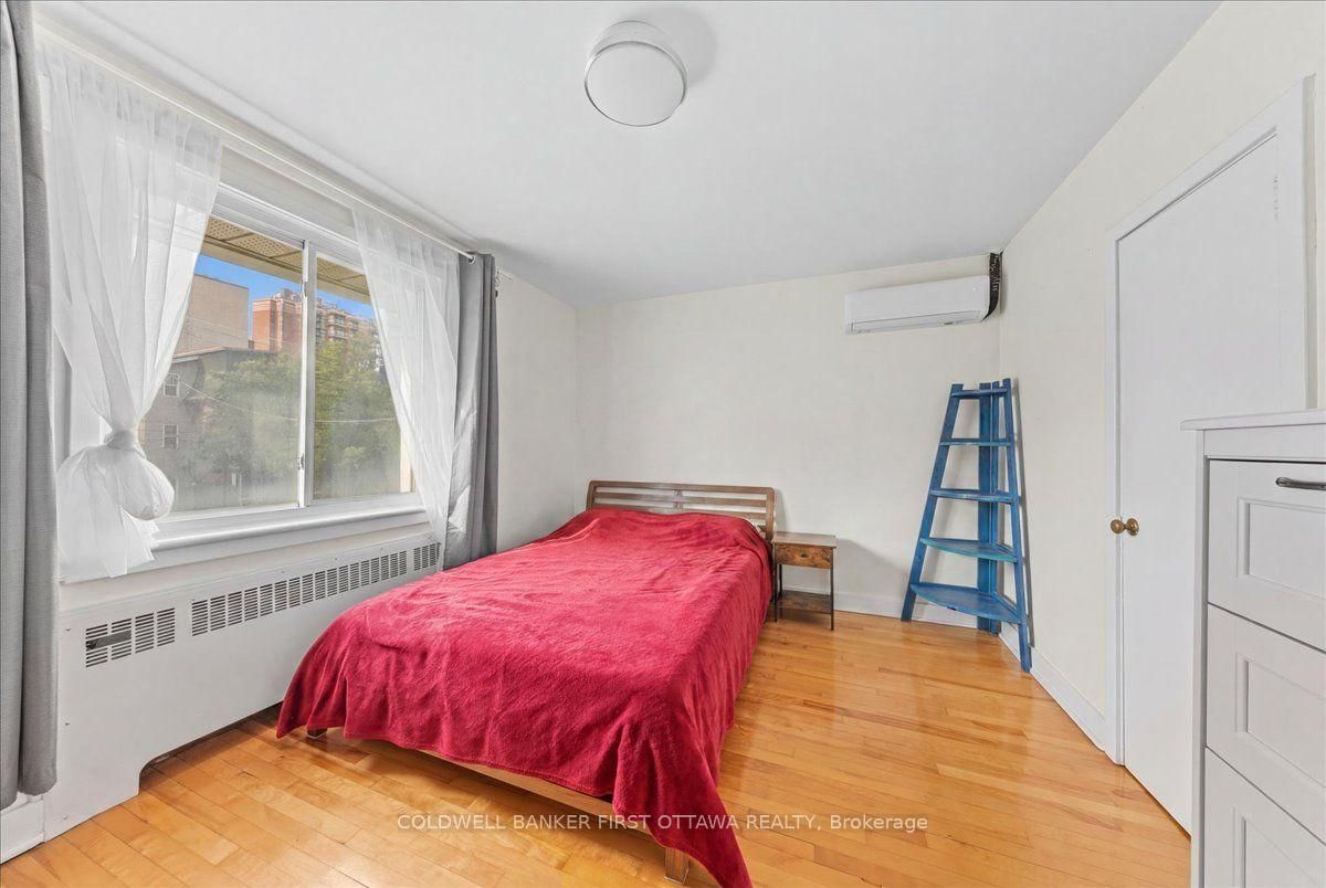 20 PRIMROSE Avenue • Ottawa, ON photo 13