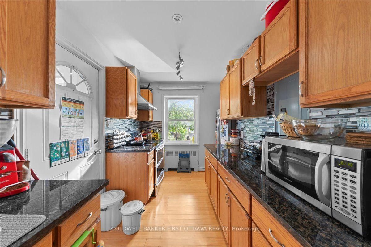 20 PRIMROSE Avenue • Ottawa, ON photo 4