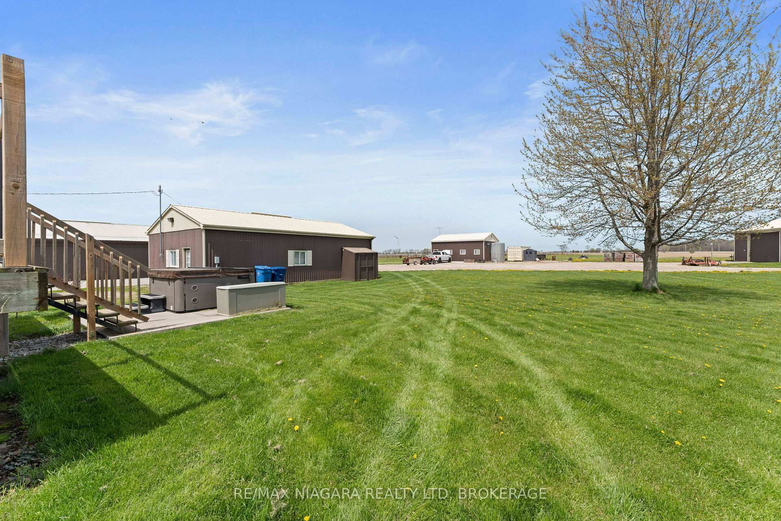 410 W County Rd 50 Road • Essex, ON photo 45