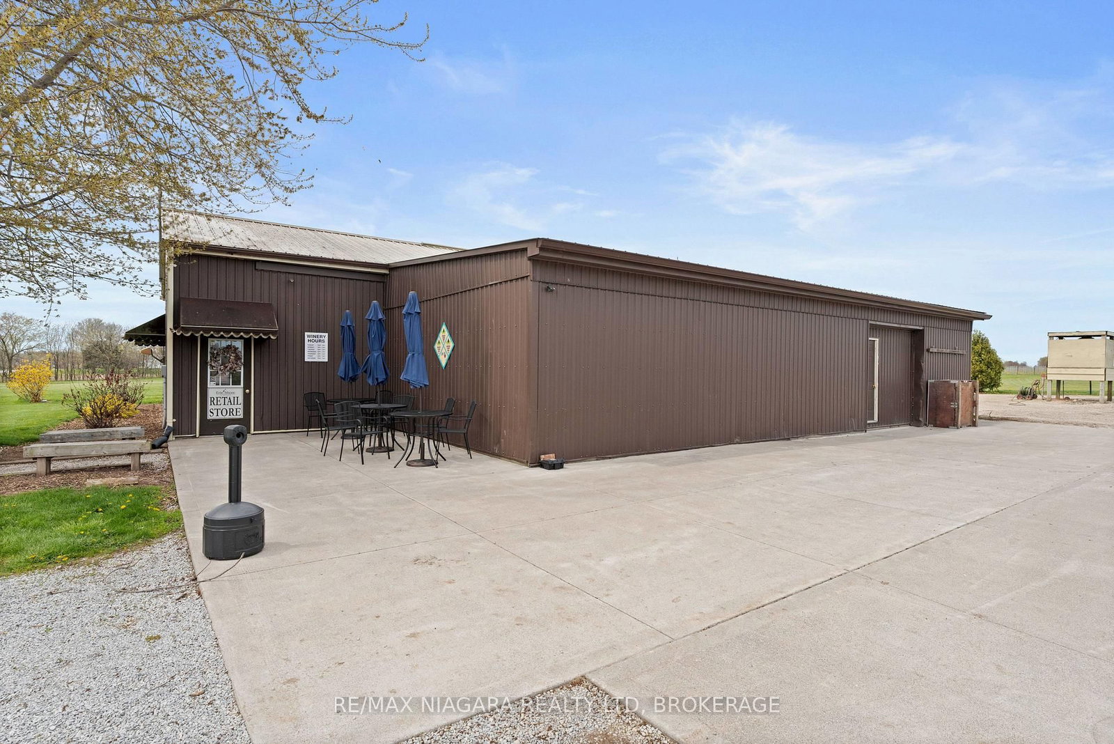 410 W County Rd 50 Road • Essex, ON photo 49
