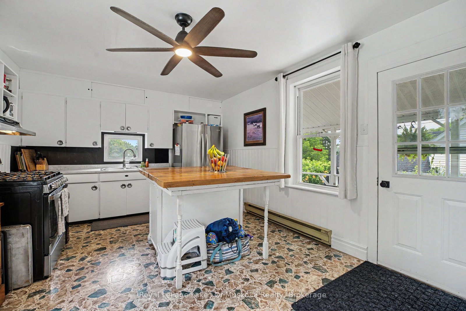 152 Main Street • Burk's Falls, ON photo 13