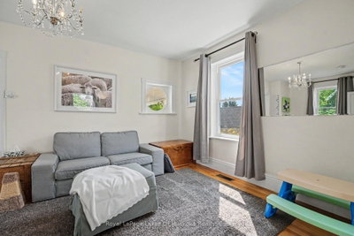 152 Main Street • Burk's Falls, ON photo 8