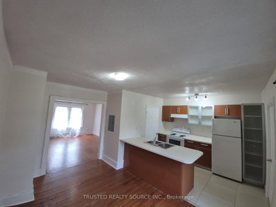Unit #4 — 1614 Ontario Street — photo 4