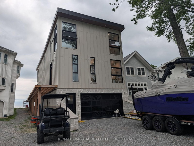 4349 Erie Road