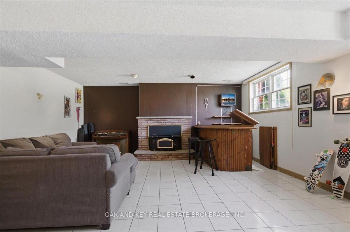 24 Harrow Court • London South, ON photo 24