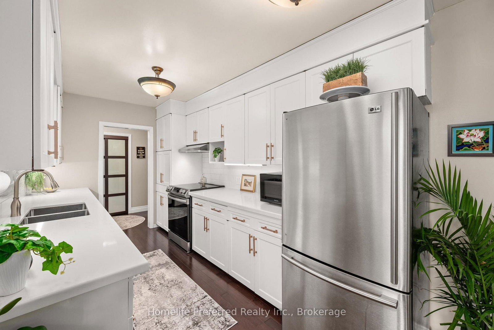 548 Bissview Avenue • Selwyn, ON photo 10