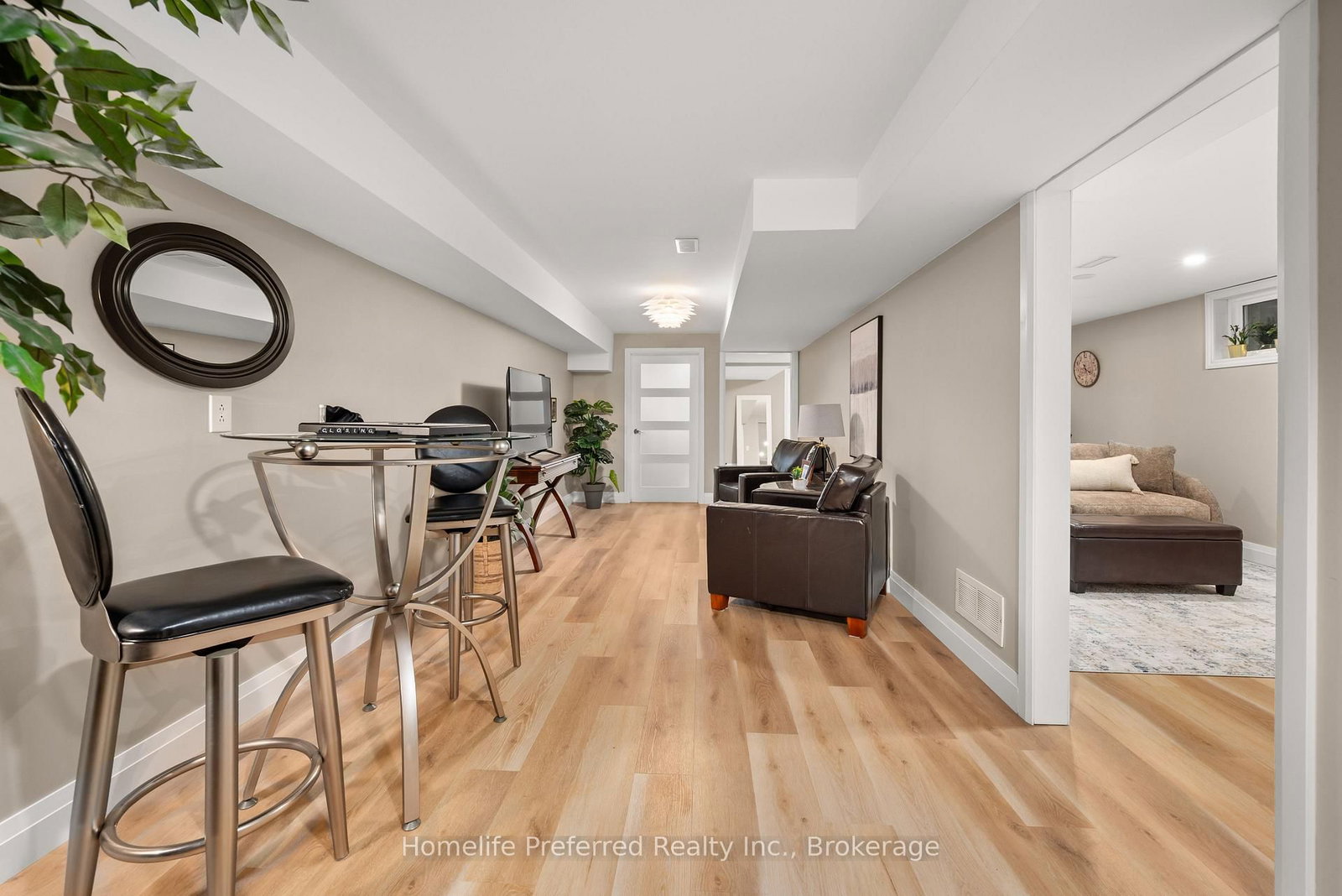 548 Bissview Avenue • Selwyn, ON photo 32