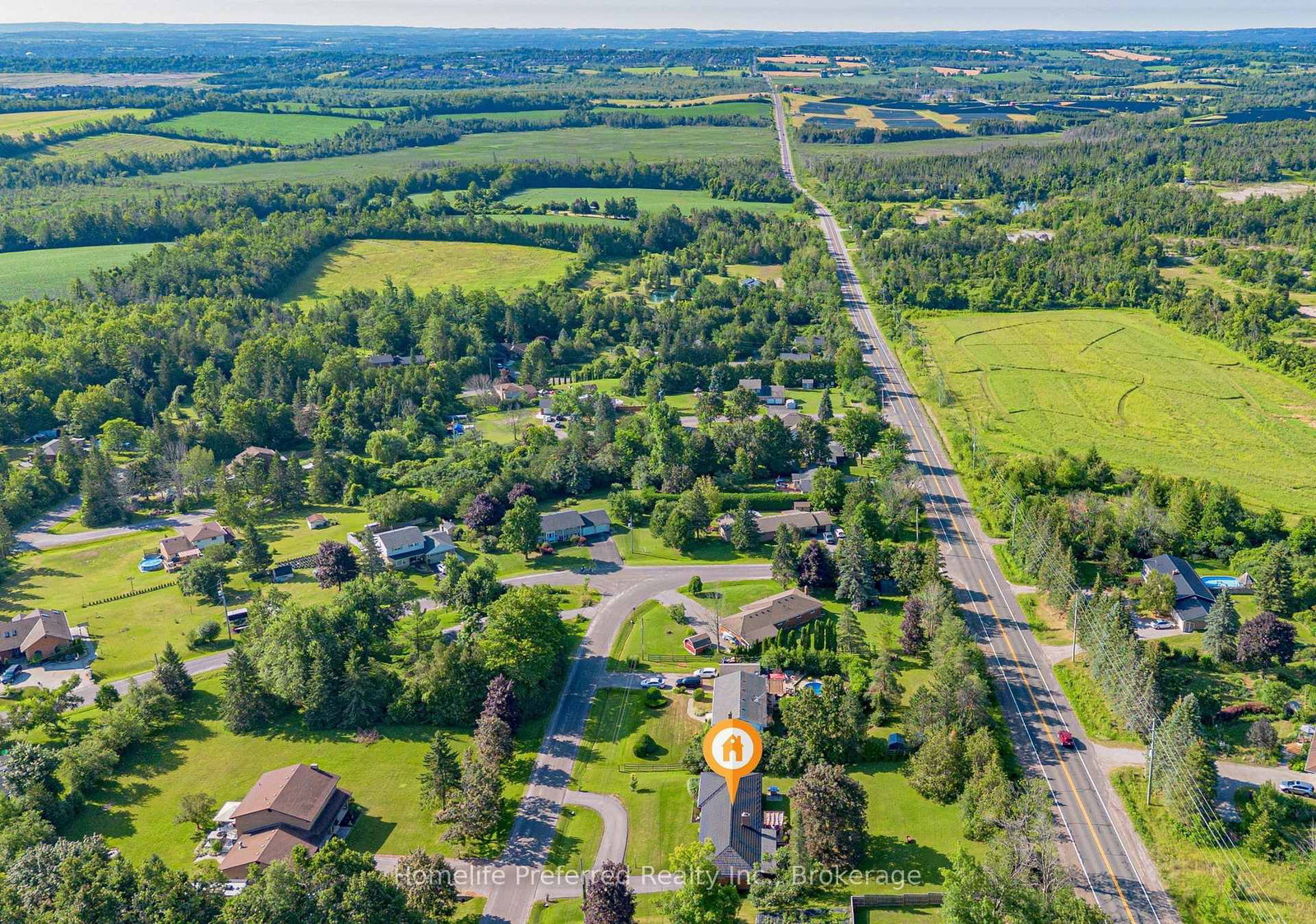 548 Bissview Avenue • Selwyn, ON photo 5