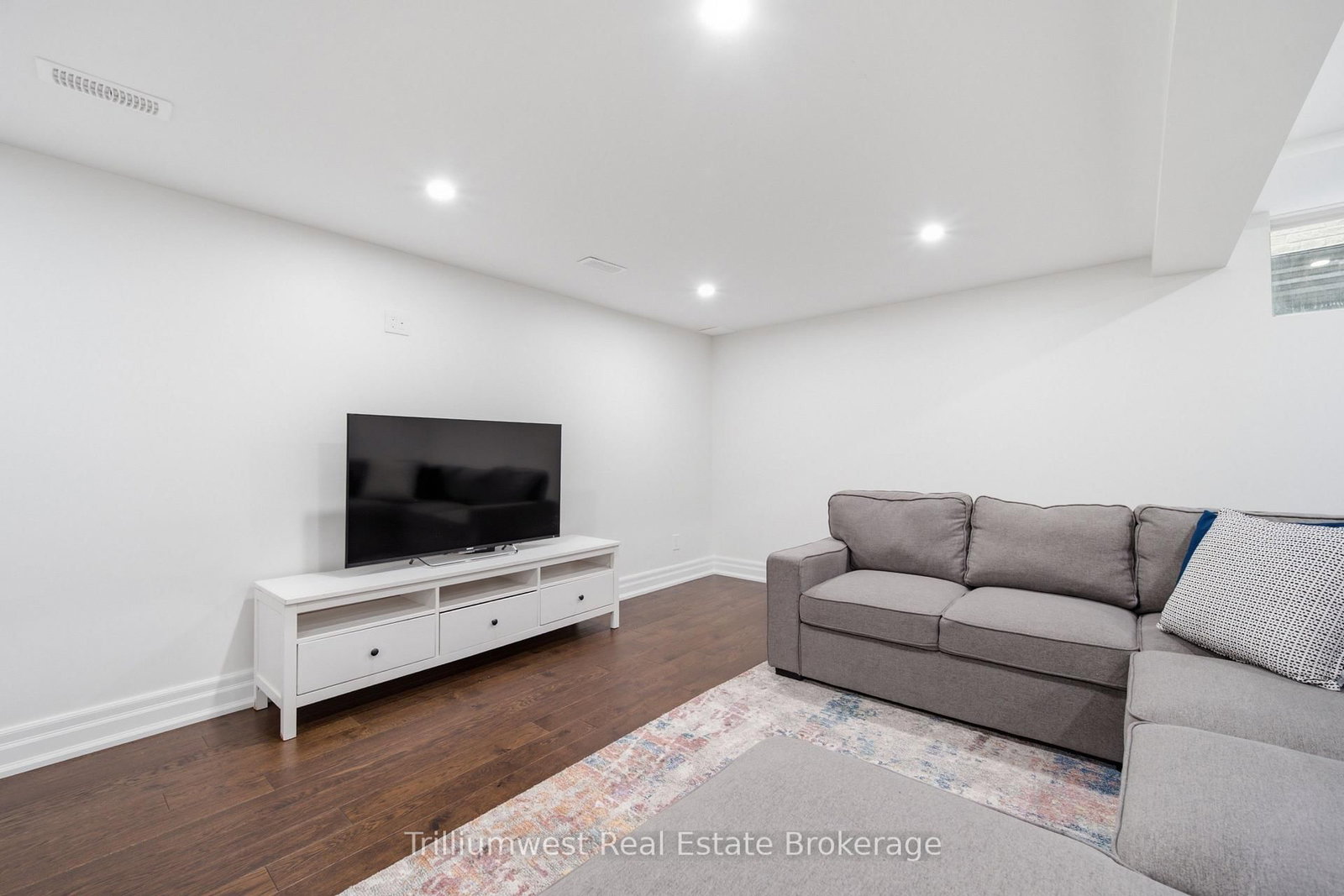 518 Brookmill Crescent • Waterloo, ON photo 29