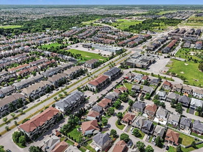 621 Chapman Mills Drive • #C • Ottawa, ON photo 3