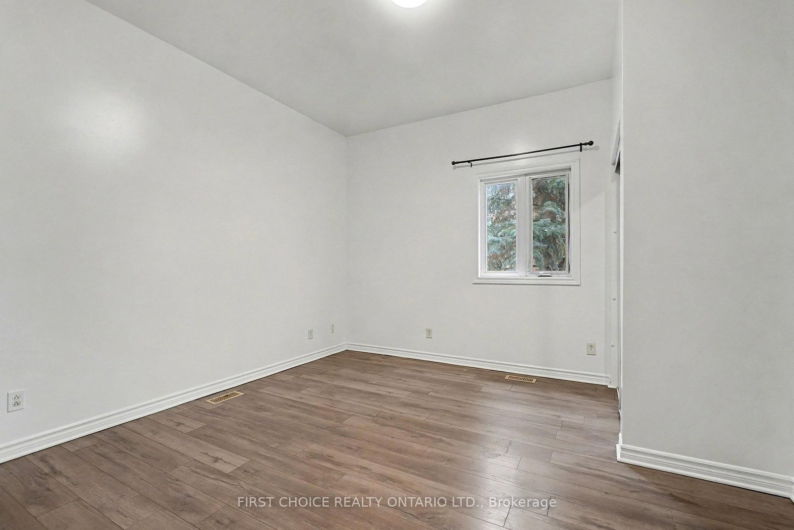 64 Genest Street • Ottawa, ON photo 47