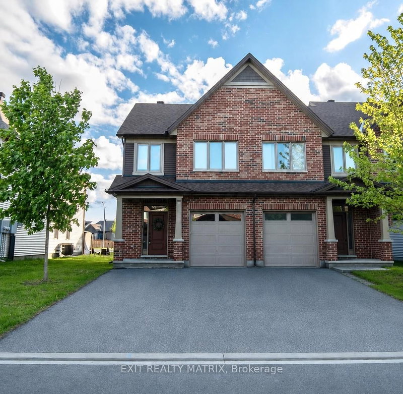 home for lease on 23 Duncanville Street