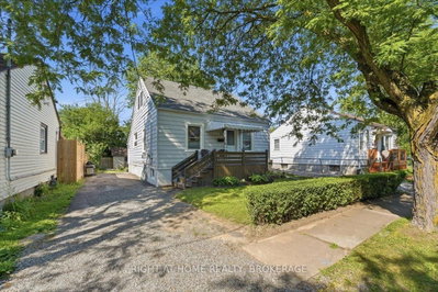 63 Plymouth Avenue