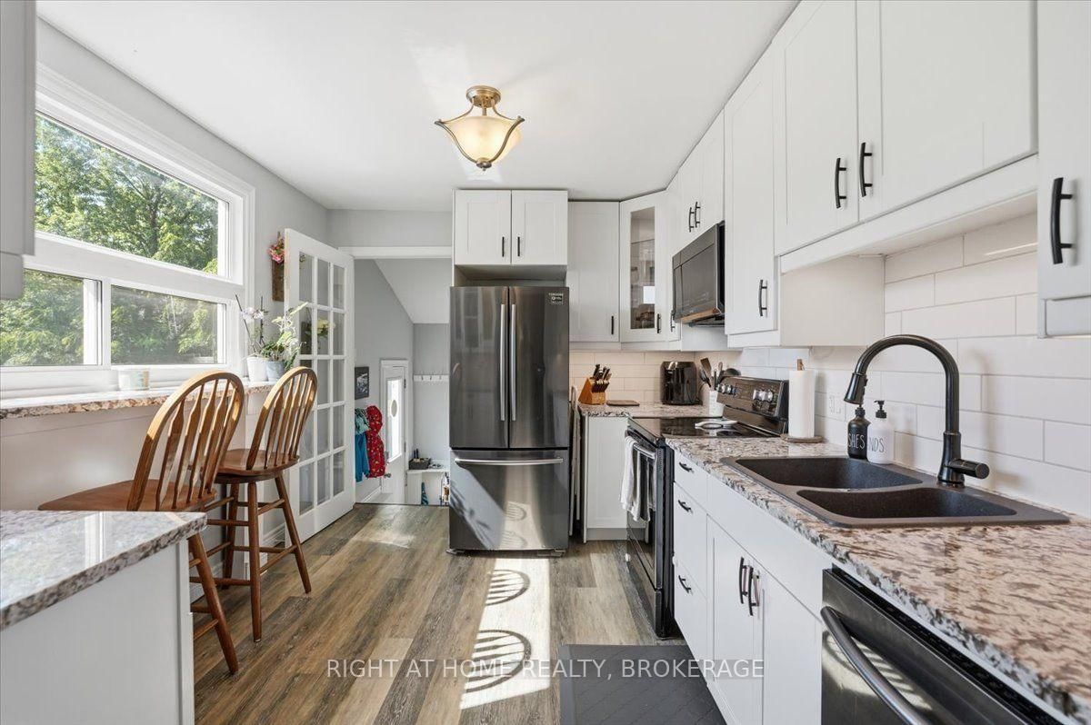 63 Plymouth Avenue • St. Catharines, ON photo 11