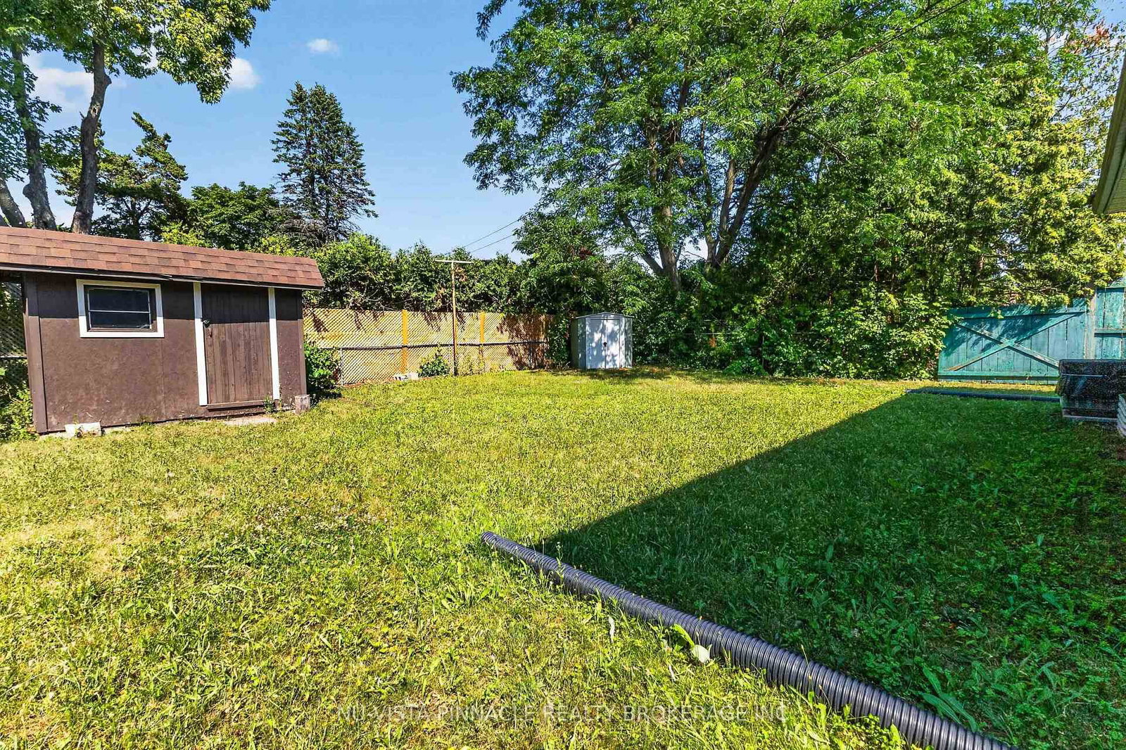 1062 Apache Road • London East, ON photo 23