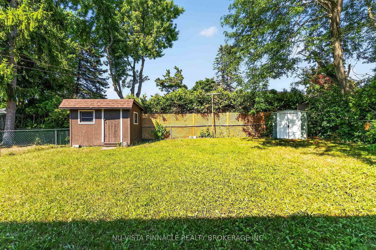 1062 Apache Road • London East, ON photo 26
