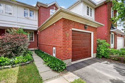 38 Central Park Drive — photo 5