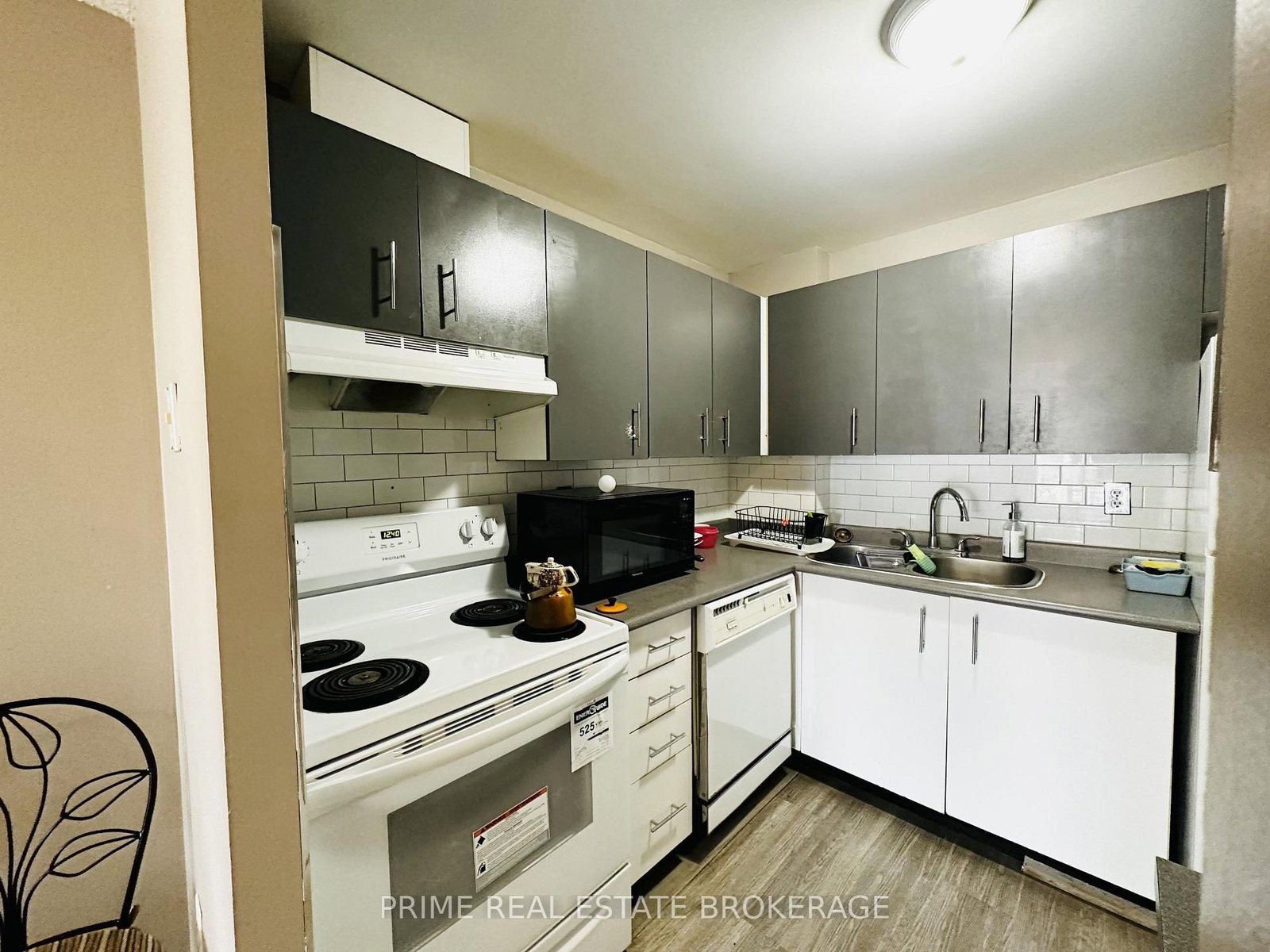 204 - 626 First Street, London East — photo 3