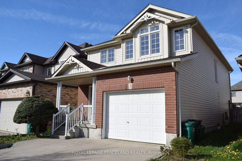 28 Lemon Grass Street