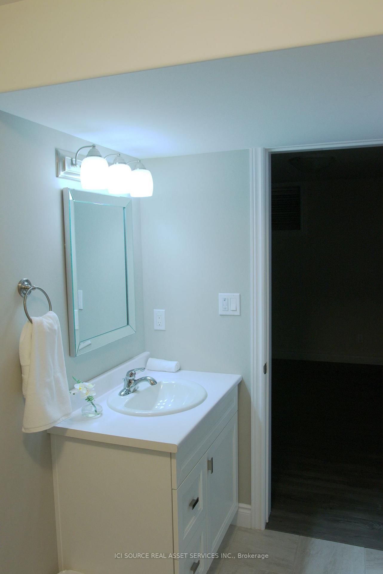 50 Deacon Place • Belleville, ON photo 20
