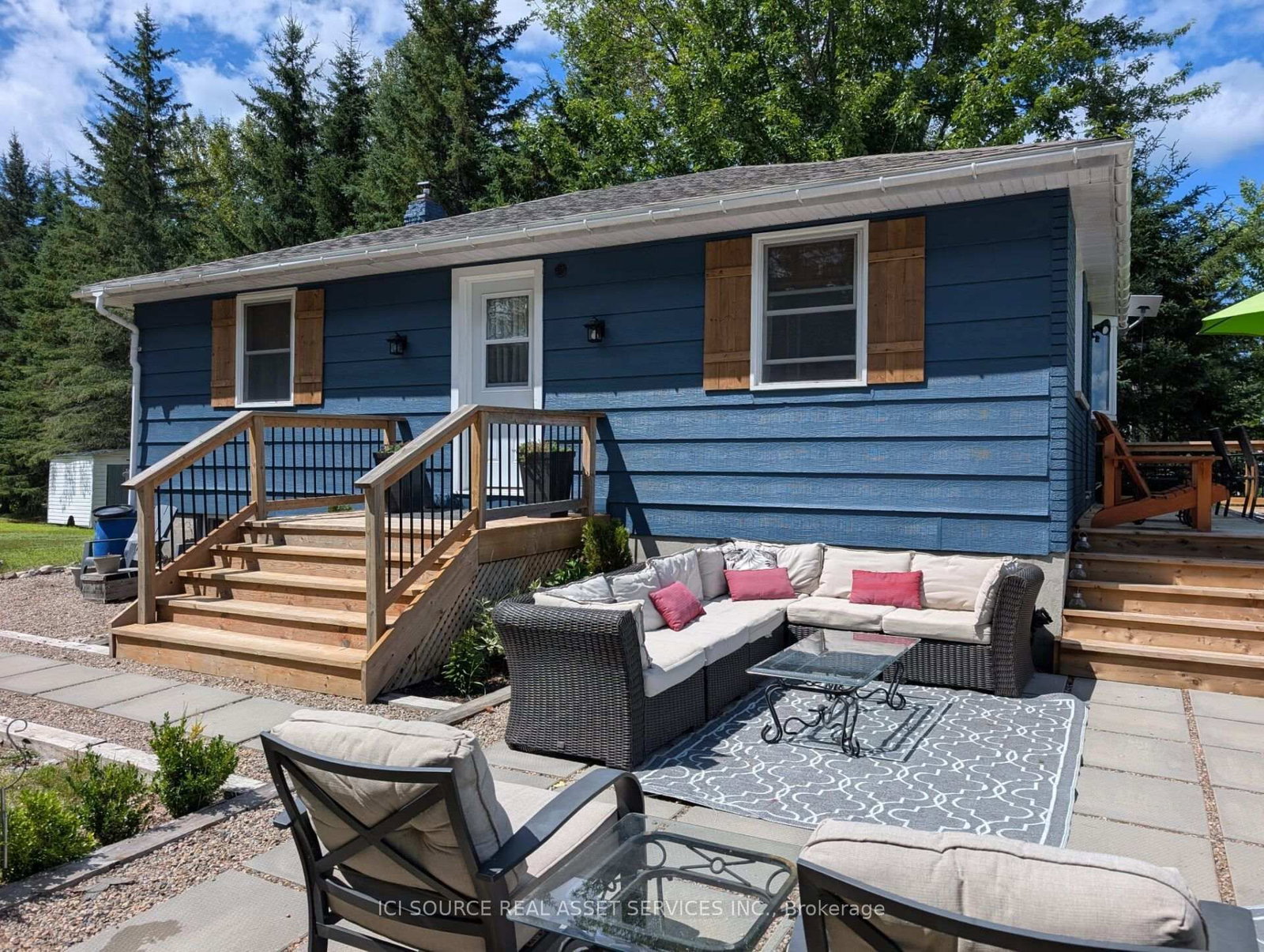 Listing Image 14