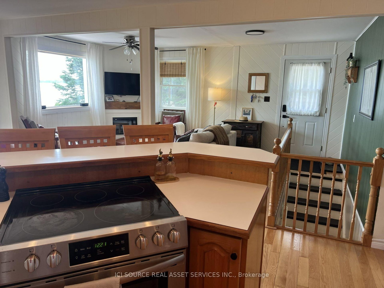 Listing Image 19