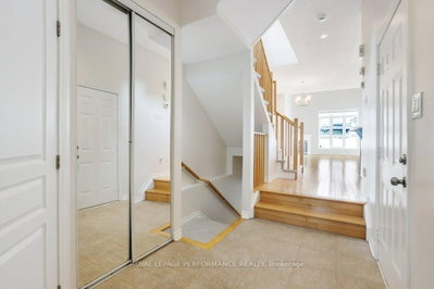 306 Waymark Crescent — photo 5