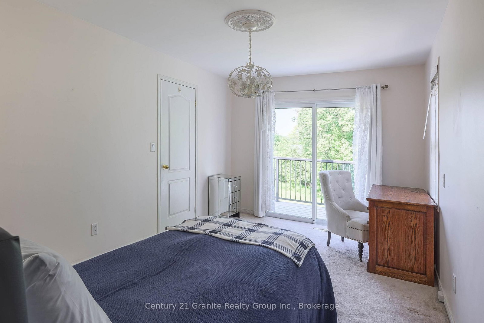 7177 Gelert Road • Dysart et al, ON photo 22