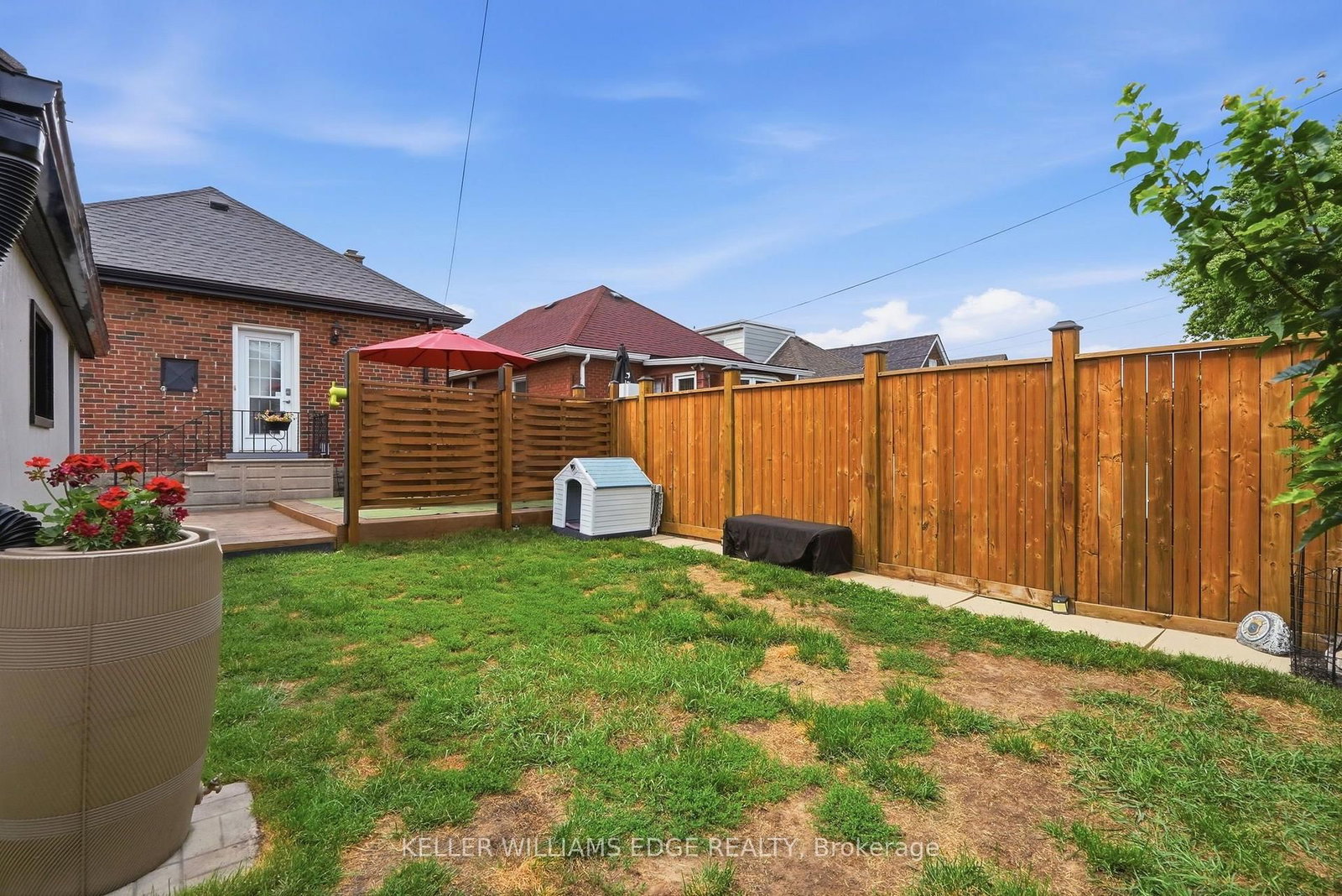 127 Tragina Avenue S • Hamilton, ON photo 33