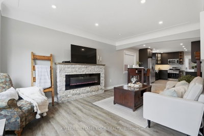 127 Tragina Avenue S — photo 5