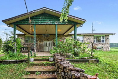 5233 3rd Line Road