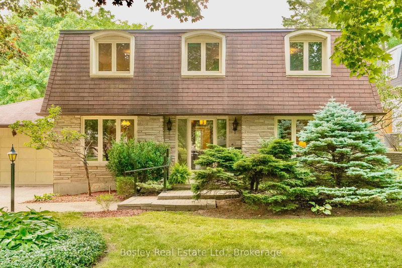 32 Waverley Drive