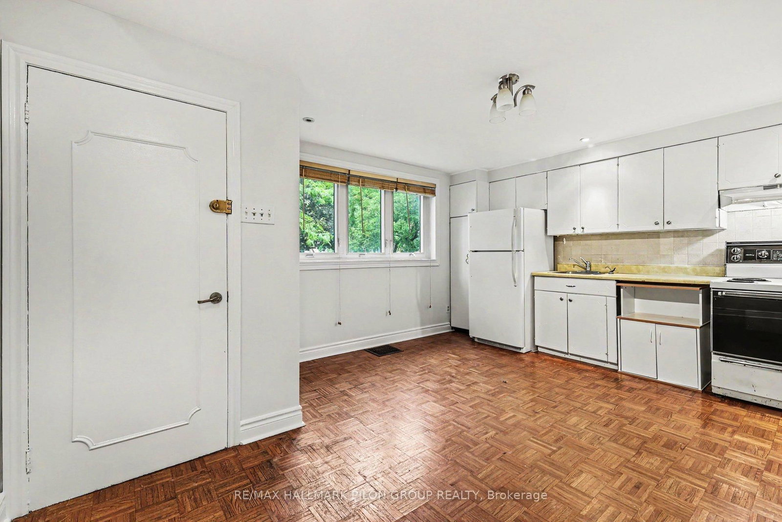 528 Guy Street • Ottawa, ON photo 10