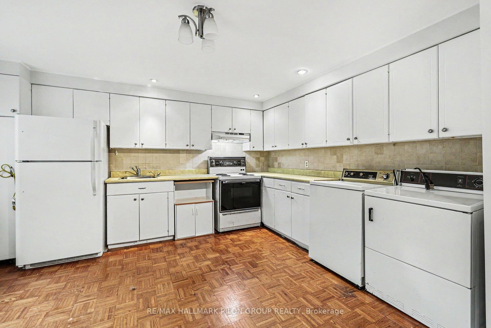 528 Guy Street • Ottawa, ON photo 7