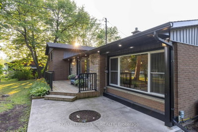 2432 Port Robinson Road — photo 4