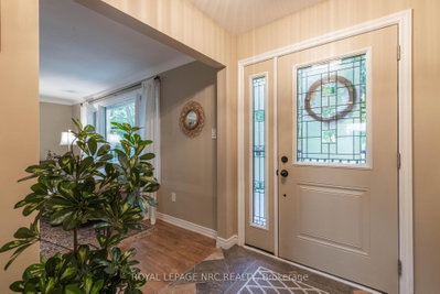 2432 Port Robinson Road — photo 5