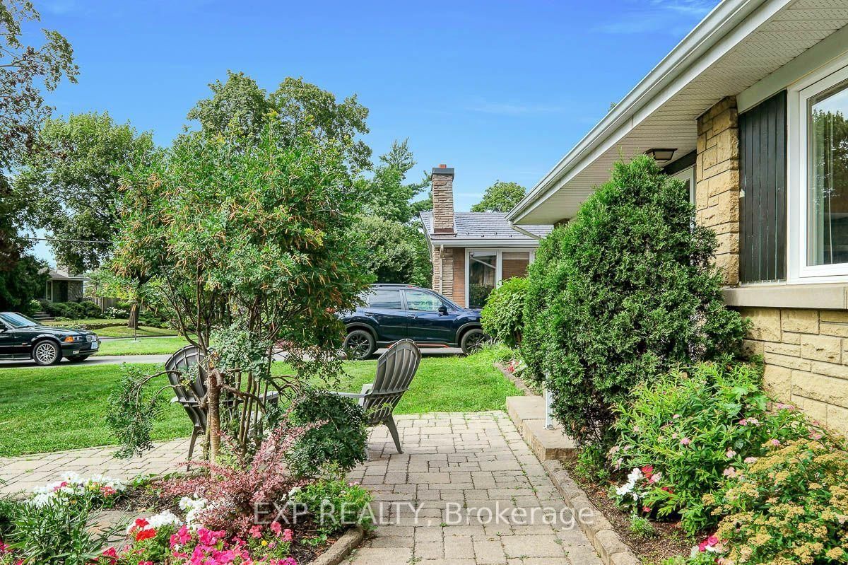 1473 Chomley Crescent • Ottawa, ON photo 7