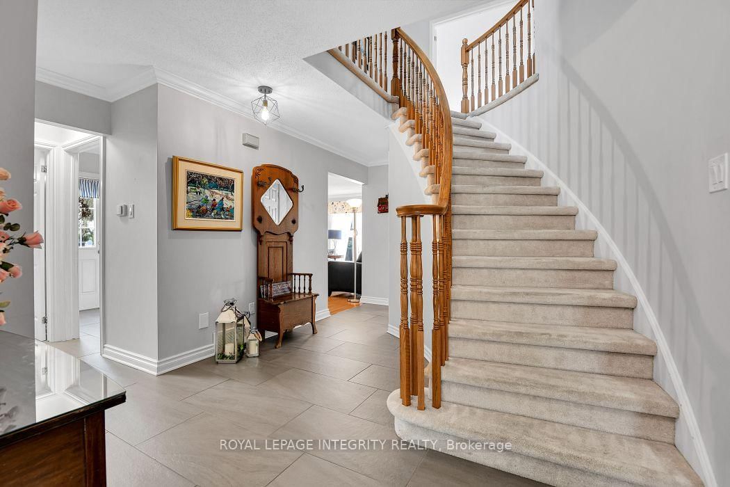 46 Dartmoor Drive • Kanata, ON photo 3