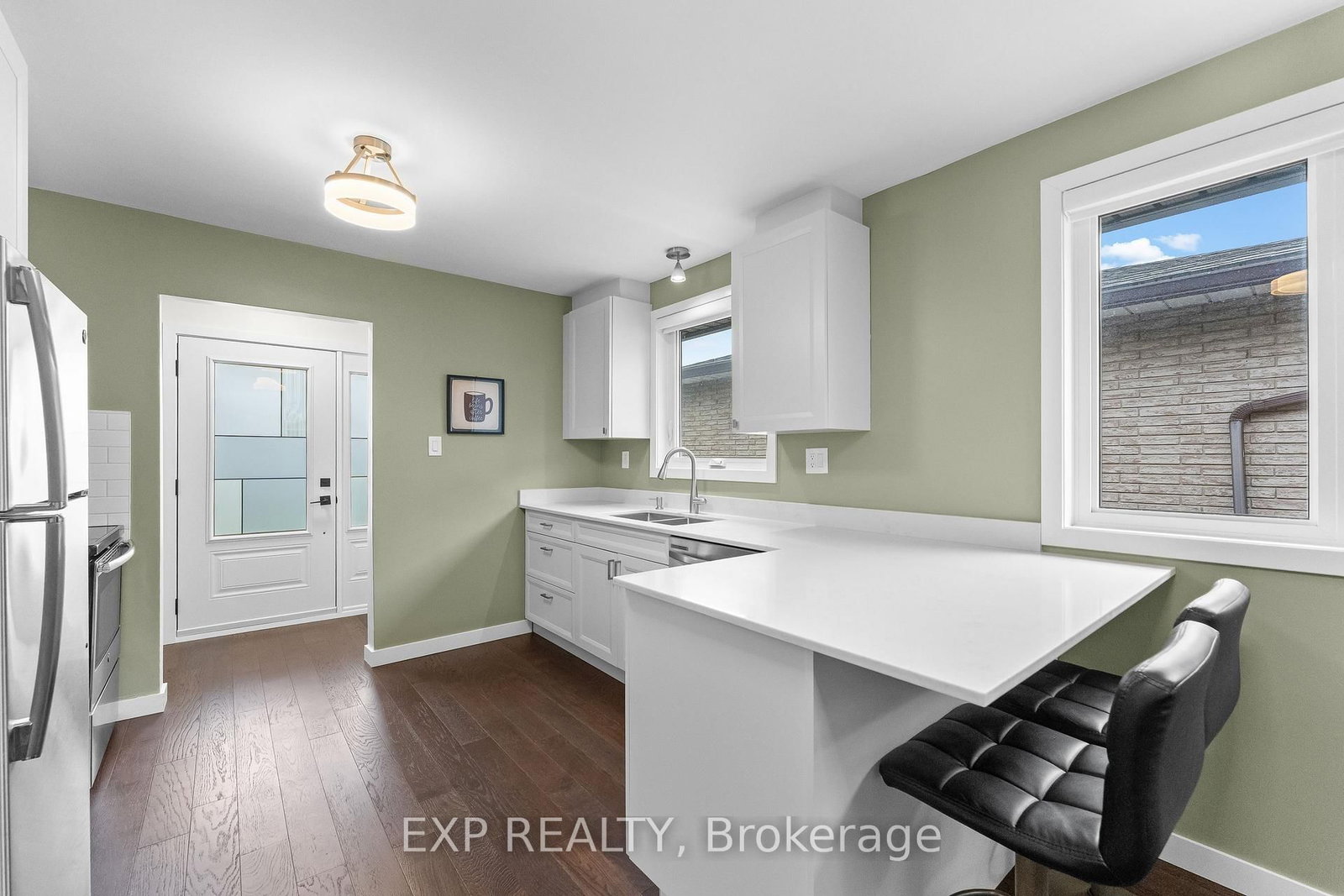 142 Marcella Crescent • Hamilton, ON photo 8
