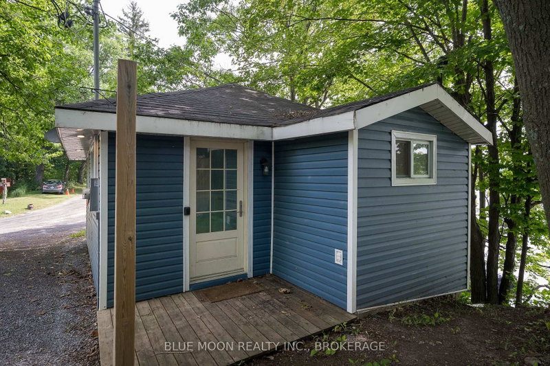 1004 Masonville Road